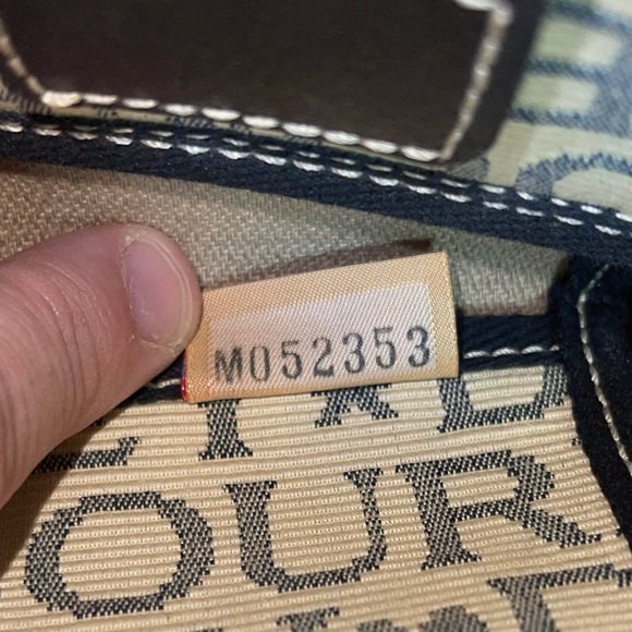 Dooney & Bourke Signature Tulip Tassel Tote - Picture 5 of 9